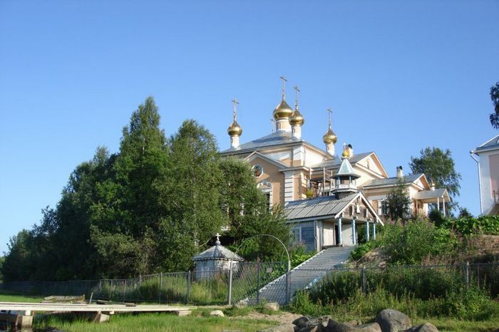 Петрозаводская, пос. Интерпосёлок, Важеозерский Спасо-Преображенский мужской монастырь (придел)
