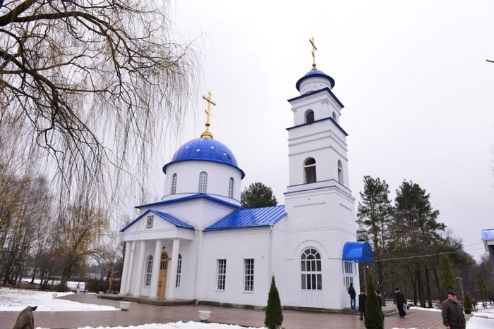 Для храма во имя св. прав. Иоанна Кронштадтского г. Брянска были освящены колокола