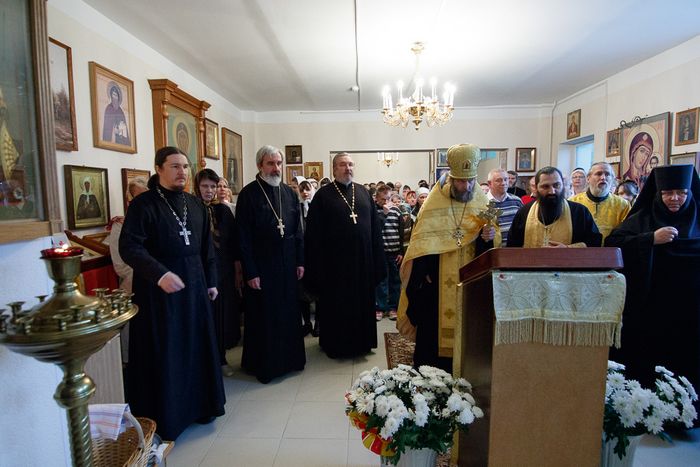 Храм св. прав. Иоанна Кронштадтского открылся после реконструкции в психоневрологическом интернате № 7