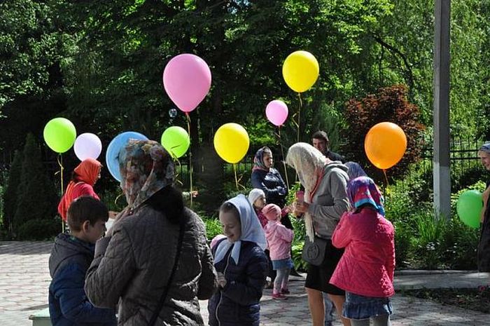 На приходе храма во имя св. прав. Иоанна Кронштадтского г. Брянска прошел детский праздник